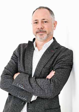 Wade Kovacic Low Commission Peel Region Sales Representative
